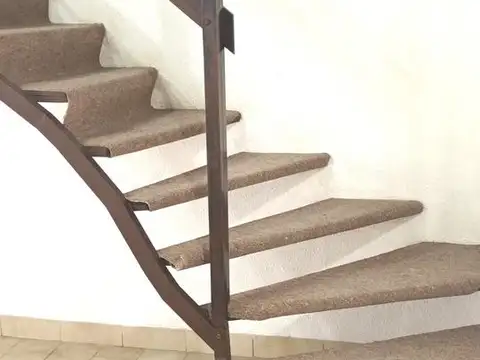 Depto Tipo Casa en Alquiler de 2 ambientes