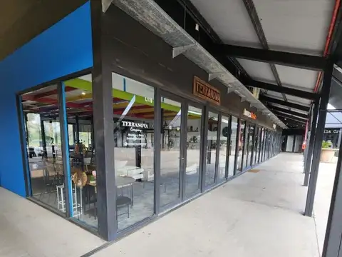 Local en puerto de frutos en venta