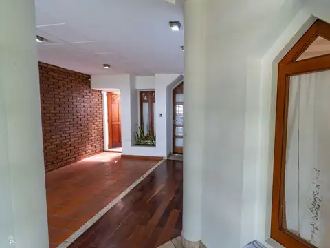 Casa en Venta en Roque Saenz Peña, USD 270.000