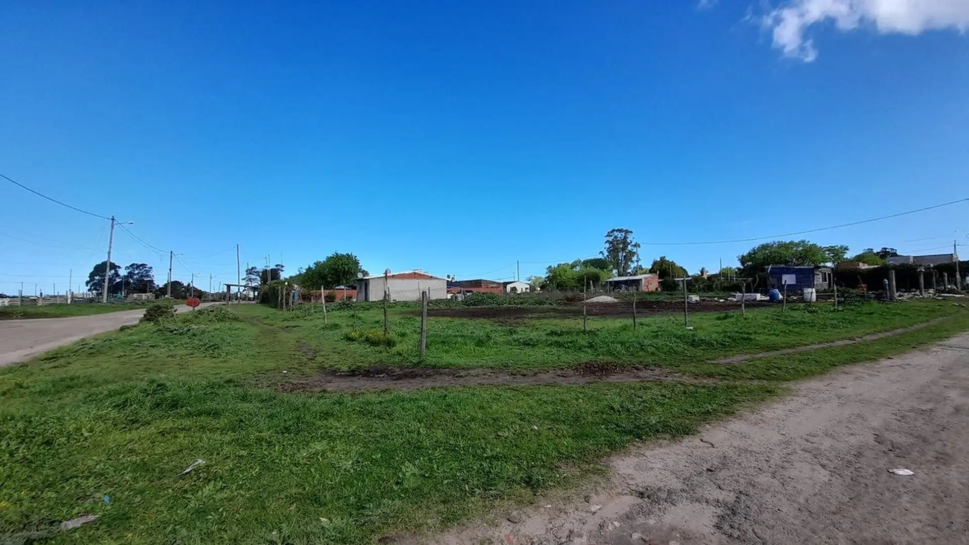 VENTA LOTE DE 646M2 BARRIO SANTA ROSA DEL MAR