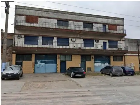 EXCELENTE GALPON EN ZONA INDUSTRAL 
