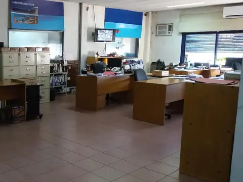 EXCELENTE GALPON EN ZONA INDUSTRAL 