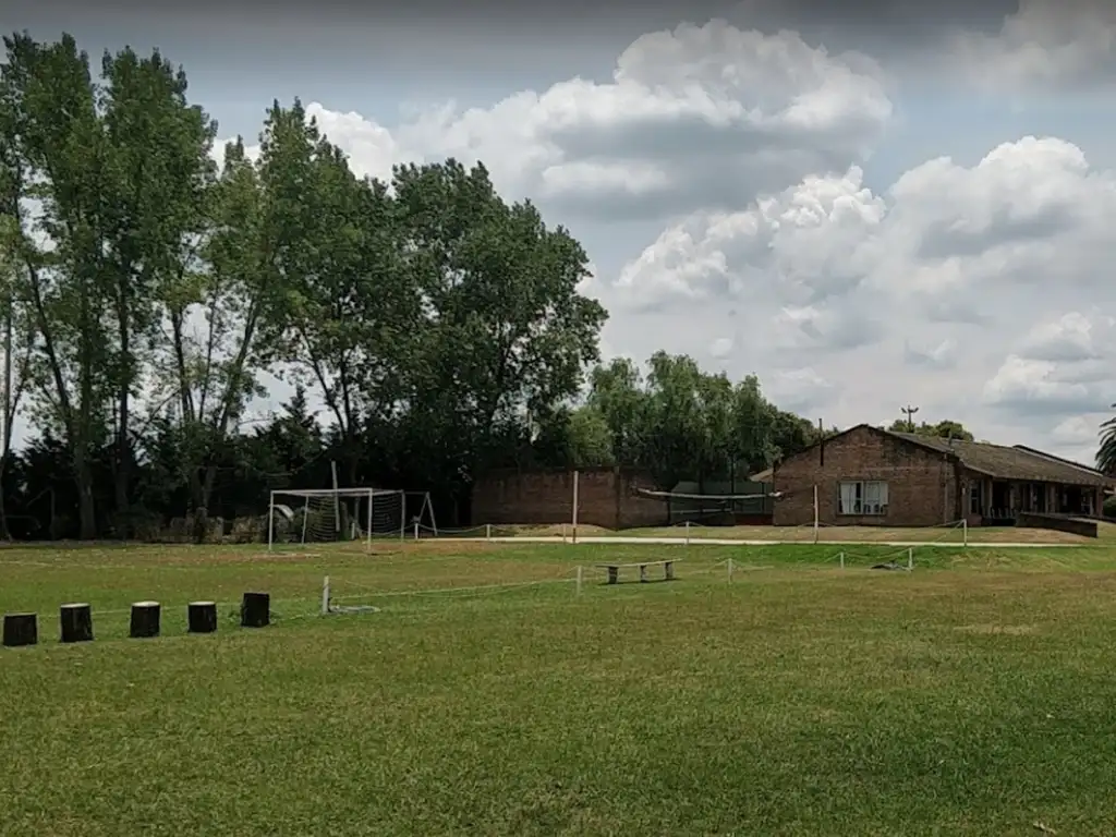 Actividades deportivas futbol, voley, paddle, tenis, basquet en Country Roda