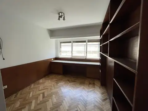 Departamento 5 ambientes con 3 baños