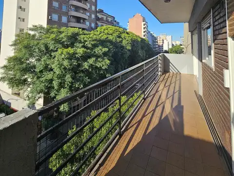 Departamento 3 Ambientes en Venta y en Alquiler en Floresta.