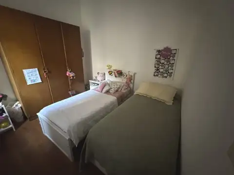 CASA A LA VENTA BARRIO ABASTO