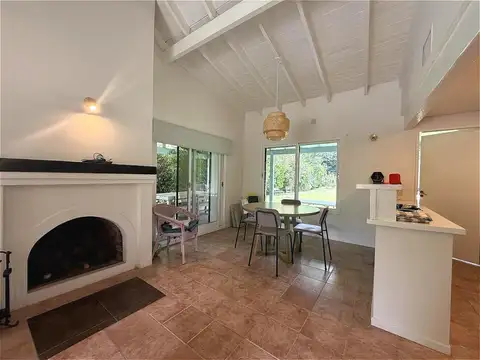 Casa en Alquiler en El Aromo, USD 1.200