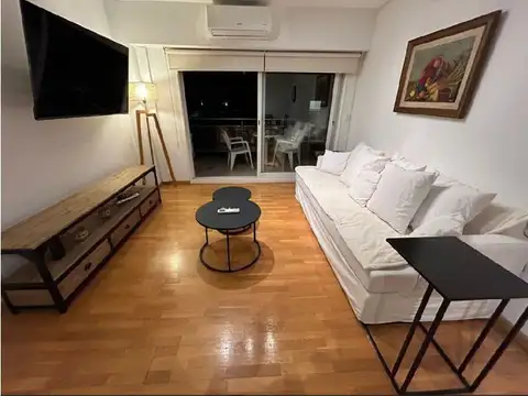 Olga Cosettini 1100 , Piso 5