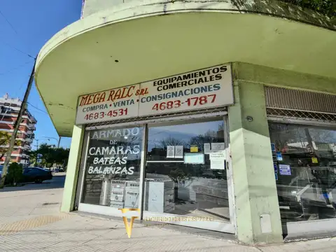 VENTA -TERRENO - LOCAL - PARQUE AVELLANEDA - JUAN BAUTISTA ALBERDI