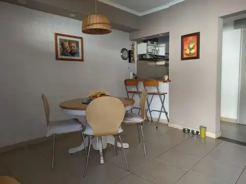 Casa - Barrio Parque Leloir