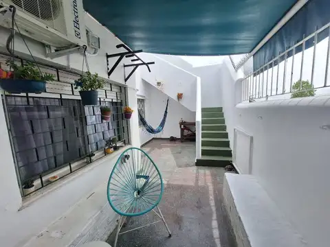 Depto Tipo Casa en Venta de 4 ambientes