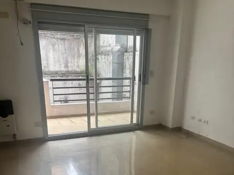 AV. MONROE 2900, Piso 1