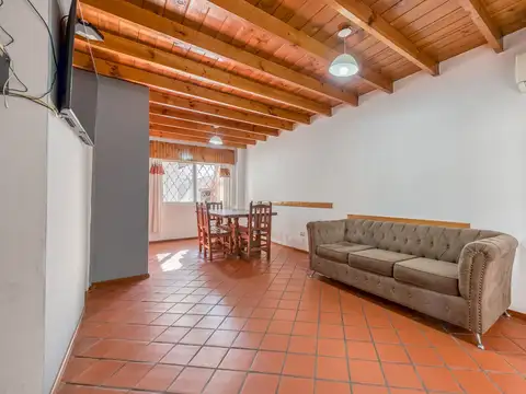 Depto Tipo Casa en Venta de 3 dormitorios