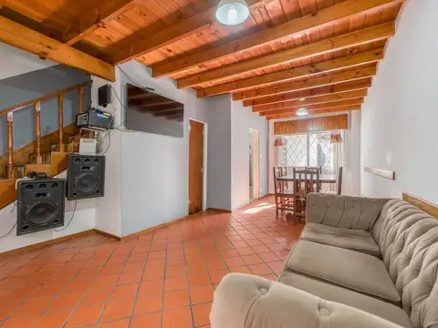 Venta Casa PH, 4 Amb, Hurlingham, Exc.ubicacion