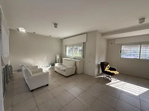 Casa 3 ambientes con 3 baños