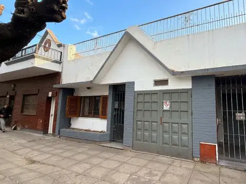 Venta PH 3 amb. con patio y parrilla CENTRO PADUA