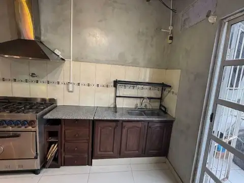 Depto Tipo Casa en Venta en San Antonio de Padua, USD 70.000
