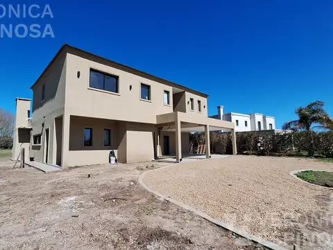 Casa en Venta en Haras San Pablo, USD 380.000