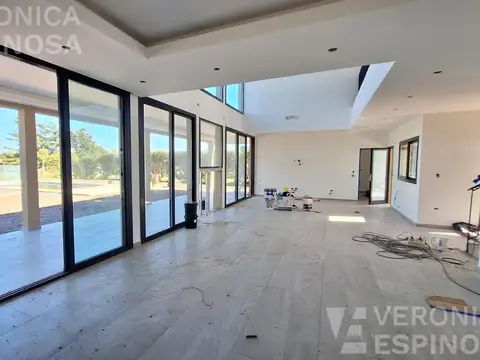 Casa Venta - Haras San Pablo - Cuatro dormitorios - General Rodriguez