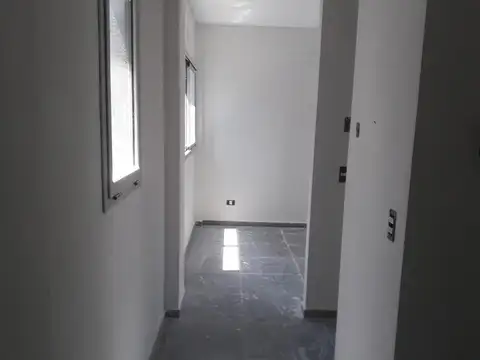 Departamentos Semi Piso, de dos ambientes a 4 Cdras Estac.