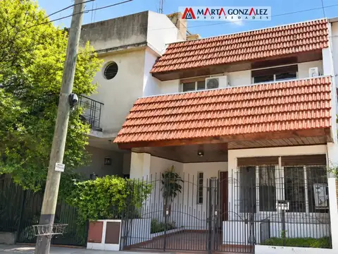 Duplex en Venta en Villa Sarmiento