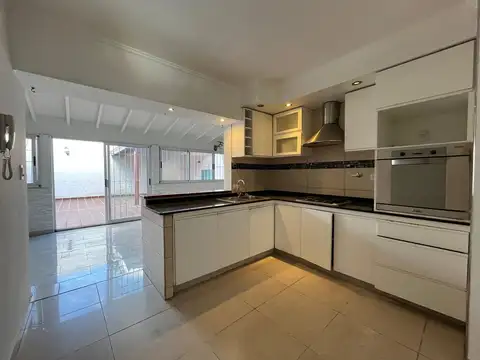 VENTA CASA 6 AMBIENTES SAN JUSTO