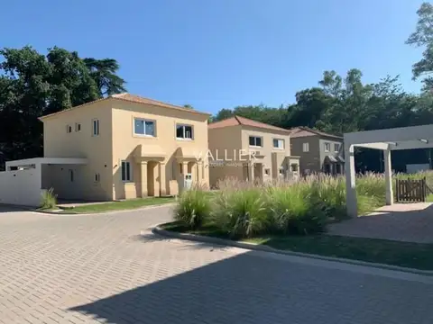 Casa en Venta en Saravi Village, USD 158.000