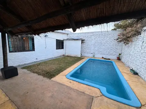Casa en Alquiler de 3 dormitorios