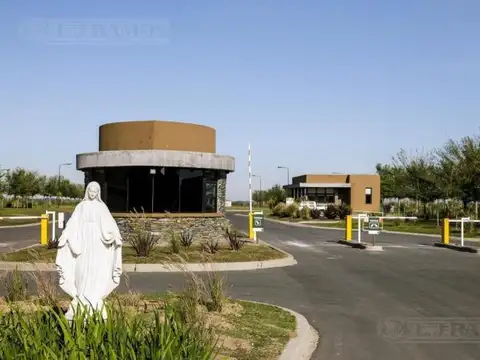 Terreno en Venta 43  mts Fondo