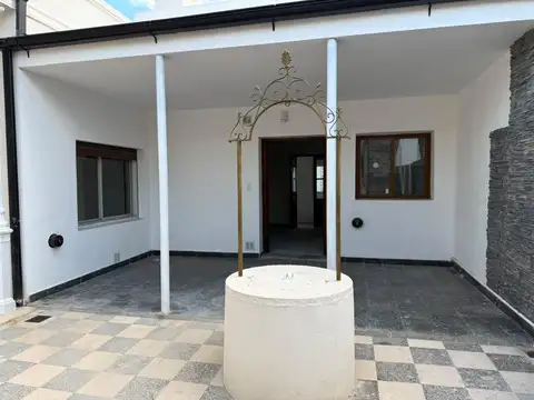 Casa en Alquiler de 4 dormitorios