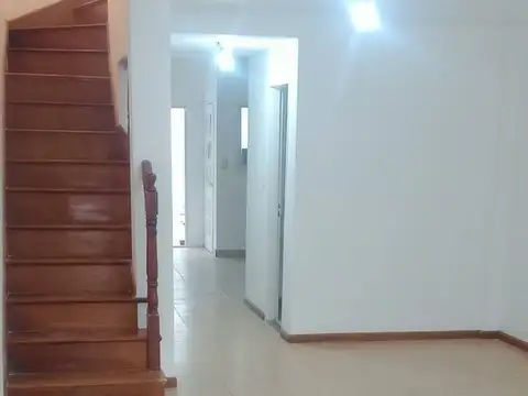 Casa en Alquiler de 3 dormitorios