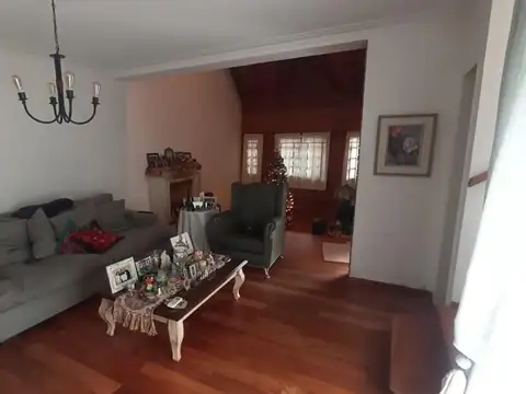 Casa en Venta de 5 dormitorios