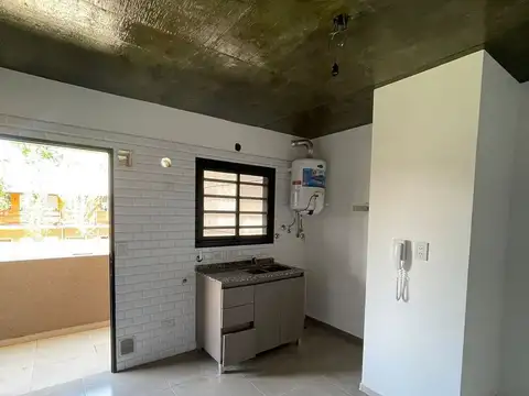 Departamento en Alquiler con 1 cocheras