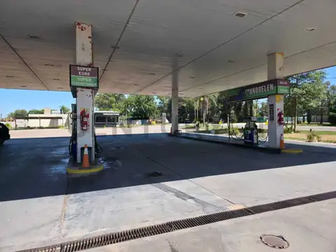 Ruta 9 300, Piso 0