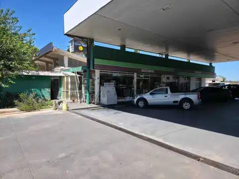 ESTACIÓN DE SERVICIOS  - EN VENTA - LISTA PARA OPERAR - NO FONDO DE COMERCIO - C