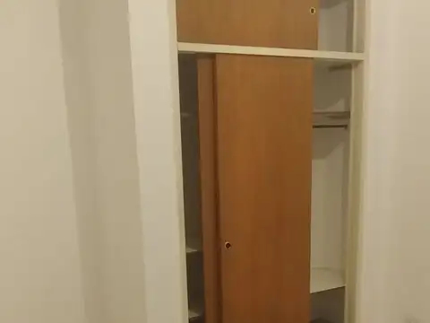 Depto Tipo Casa en Alquiler 45 años