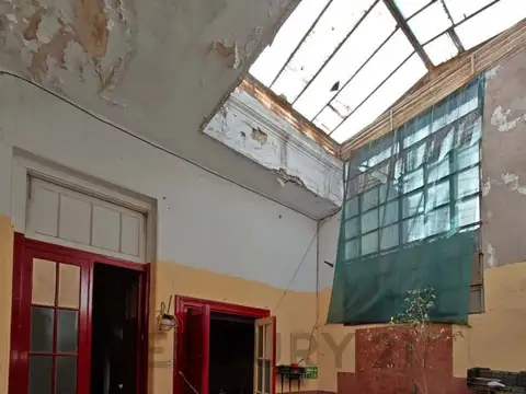VENTA PH 5 AMB ESPACIOS AMPLIOS A REFACCIONAR - VILLA CRESPO