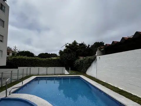 Departamento en Alquiler Temporal con 1 cocheras