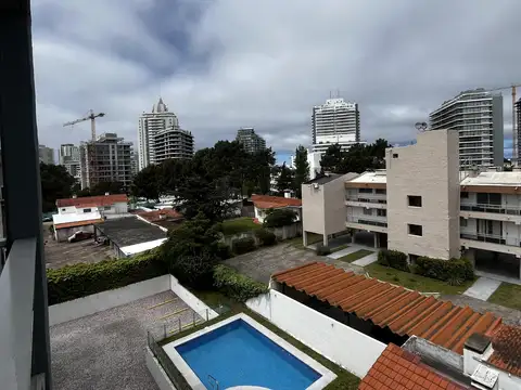 Departamento 5 ambientes con 2 baños
