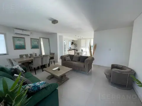 Casa en Alquiler de 3 dormitorios
