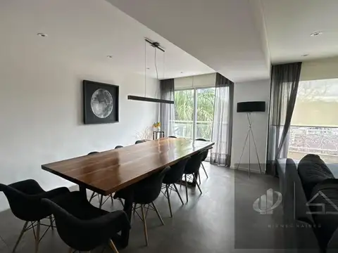 Departamento en Venta de 4 dormitorios