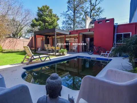 Preciosa casa en venta en Ituzaingo