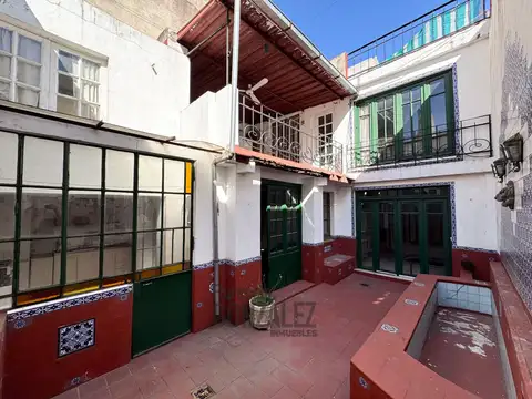 Depto Tipo Casa 4 ambientes con 2 baños