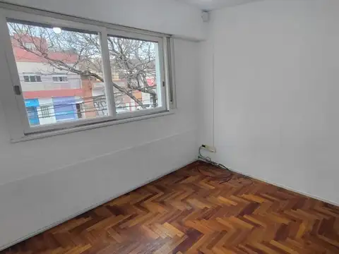 Depto Tipo Casa en Alquiler de 3 ambientes