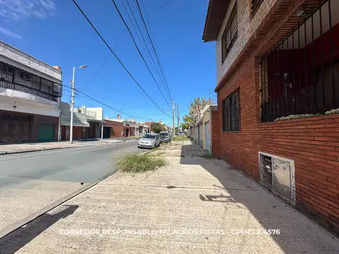 Vicente López 1237 100