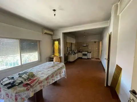 Besares 4000 , Piso 2