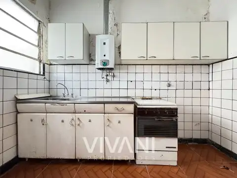 Casa 5 ambientes con 1 baño