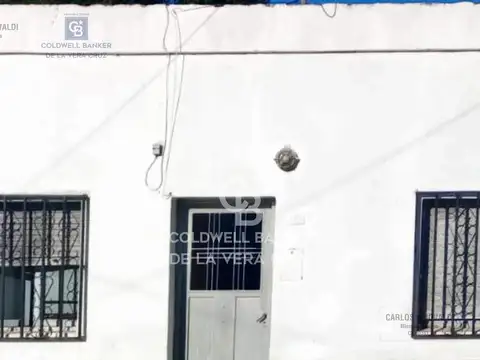 Casa  de dos dormitorios en Barrio Gardel, Calchaqui