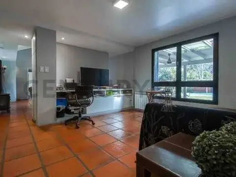 Calle 461 entre Belgrano y 23 1600, Piso 0