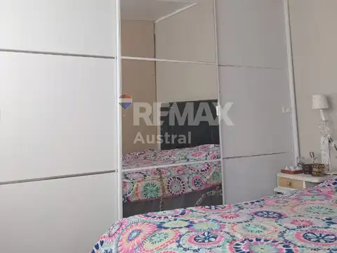 Casa 6 ambientes con 2 baños